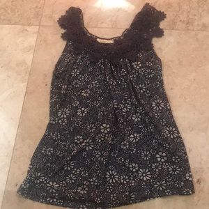 Pretty dark blue and white floral thank w lace